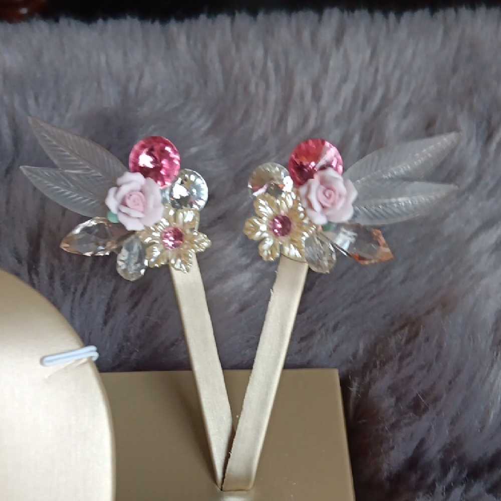 Vintage Rare Pink and Gold Floral Earrings - Women Jewelry
